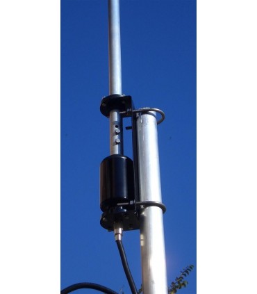 OUT-250-B - Antena vertical en aluminio de 3.5- 57 MHz., Altura: 7.13 m